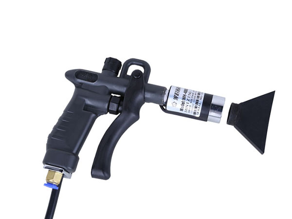 Big-head ionizer gun with a plastic handle